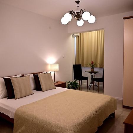 Studio Apartment Snjezana ドゥブロブニク エクステリア 写真